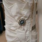 Modeca Collection nieuwe trouwjurk Ivory + sleep mt 40 37215, Trouwjurk, ., Wit, Nieuw