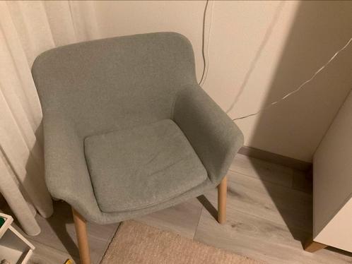 IKEA Vedbo stoel groen, lage rugleuning, Huis en Inrichting, Stoelen, Zo goed als nieuw, Eén, Hout, Overige kleuren, Ophalen