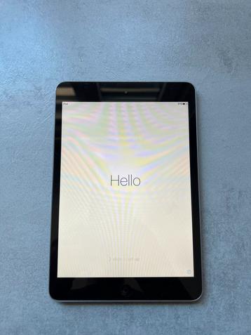 Apple iPad Mini Grijs - WiFi - A1432 beschikbaar voor biedingen