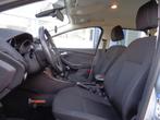Ford FOCUS Wagon 1.0 Trend 101PK Clima Cruise Navi Trekkaak, Auto's, Ford, 101 pk, Gebruikt, Euro 6, Start-stop-systeem