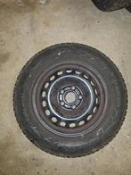 Vredestein Winterbanden - 4 stuks, 8mm profiel, Auto-onderdelen, Banden en Velgen, Gebruikt, 15 inch, Band(en), Personenwagen