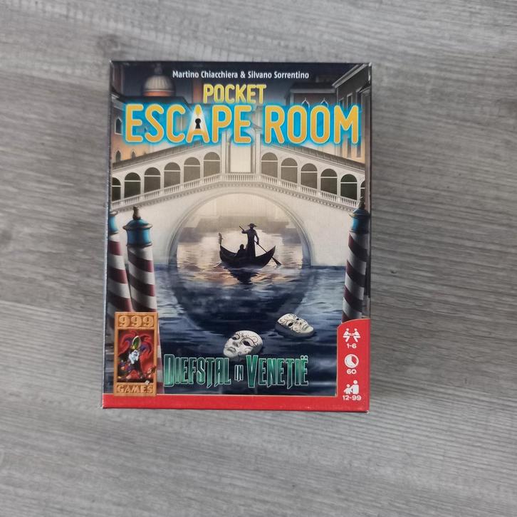 EscapeRoom Kaartspel - Dieftal in Venetië, Hobby en Vrije tijd, Gezelschapsspellen | Bordspellen, Zo goed als nieuw, Een of twee spelers