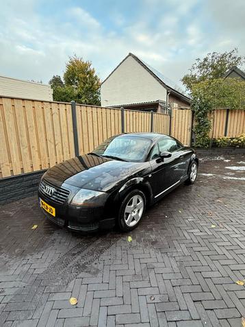 Audi TT 1.8 T Coupe 2003 zwart beschikbaar voor biedingen