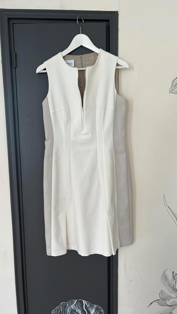 Aparte jurk van Akris 38, Kleding | Dames, Jurken, Zo goed als nieuw, Maat 38/40 (M), Ophalen of Verzenden