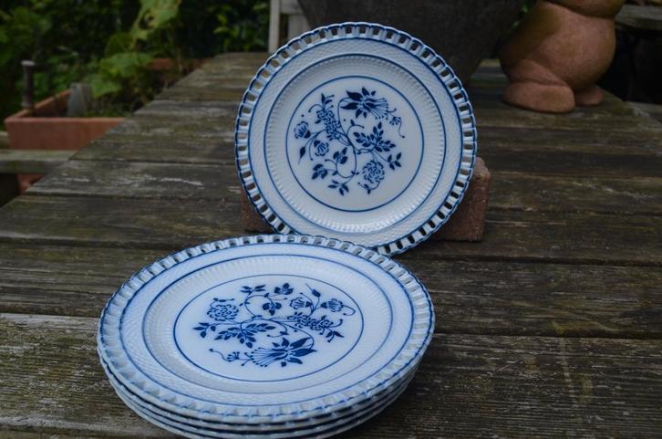 5 Identieke porseleinen gebaksbordjes, Antiek en Kunst, Antiek | Servies los, Ophalen of Verzenden