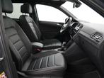 Volkswagen Tiguan 1.4 TSI eHybrid R-Line Black Style | Panor, 1716 kg, Gebruikt, Euro 6, 4 cilinders