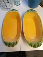 Twee vintage aardewerk aspergeschalen Frans, Ophalen of Verzenden