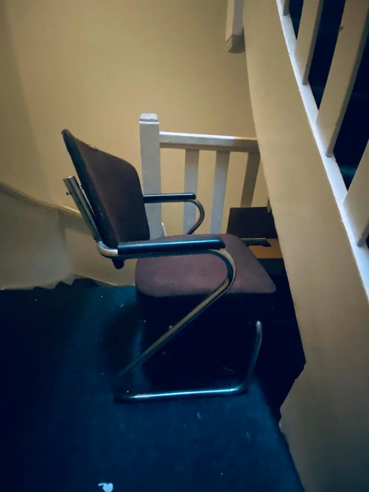 D3 Fana bruine designstoel van Paul Schuitema /opknapper!, Huis en Inrichting, Stoelen, Gebruikt, Eén, Hout, Bruin, Ophalen