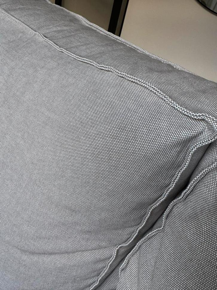 IKEA KIVIK 3-zitsbank - Tibbleby grijs - Zo goed als nieuw, Huis en Inrichting, Banken | Bankstellen, Zo goed als nieuw, Rechte bank