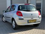 Renault Clio 1.6-16V Privilège Airco, Voorwielaandrijving, Gebruikt, 4 cilinders, Origineel Nederlands