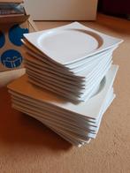 10 ontbijtborden en 9 dinerborden wit, Huis en Inrichting, Keuken | Servies, Ophalen, Zo goed als nieuw, Bord(en), Overige stijlen