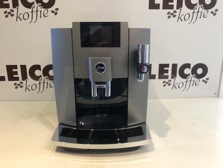 Jura E 8 EB Dark Inox, Witgoed en Apparatuur, Koffiezetapparaten, Gebruikt, Gemalen koffie, Koffiebonen, Overige typen, Koffiemachine