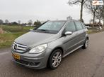 Mercedes-Benz B-klasse Automaat-Airco, Auto's, Stof, Gebruikt, Zwart, 4 cilinders