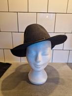 Prada hoedje mt 56, Kleding | Heren, Ophalen, Zo goed als nieuw
