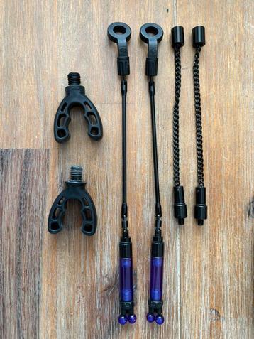 Hanger/swingers paarse kleur beschikbaar voor biedingen