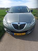 Lancia Delta 1.4 Tjet 120 2009 Grijs, Auto's, Lancia, Origineel Nederlands, Te koop, Zilver of Grijs, 5 stoelen