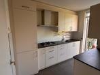 **Complete moderne keuken Vanille 2016 Keramiek blad**, Ophalen, Graniet of Steen, Dubbelwandige keuken, Zo goed als nieuw