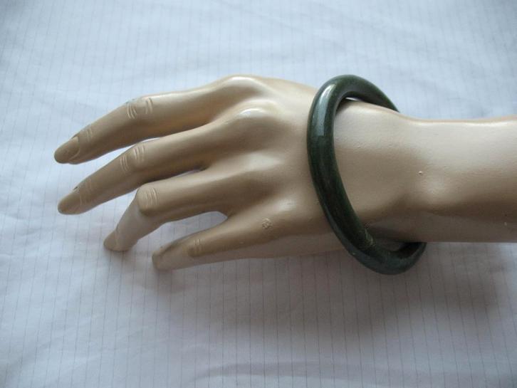 Armband Donker Jade Glad én Rond Nr 2 Vintage * Vintage*, Sieraden, Tassen en Uiterlijk, Antieke sieraden, Armband, Overige materialen