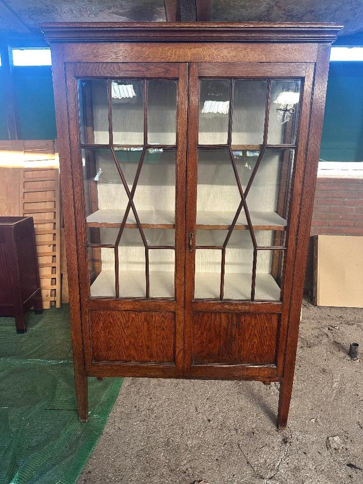 Antieke vitrinekast origineel !, Antiek en Kunst, Antiek | Meubels | Kasten, Ophalen