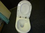Villeroy & Boch Avento - Wandcloset met Softclose WC-zitting, Ophalen, Nieuw, Steen, Toilet