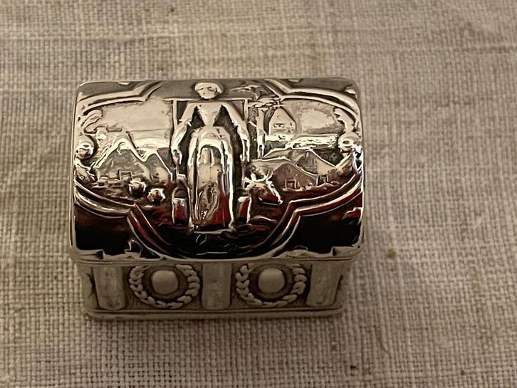 18de eeuw lodereindoosje  zilversmid C. van Hoek, Antiek en Kunst, Antiek | Goud en Zilver, Ophalen of Verzenden