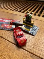 LEGO Juniors Cars Bliksem McQueen Snelle Lanceerder, Kinderen en Baby's, Speelgoed | Duplo en Lego, Ophalen of Verzenden, Gebruikt