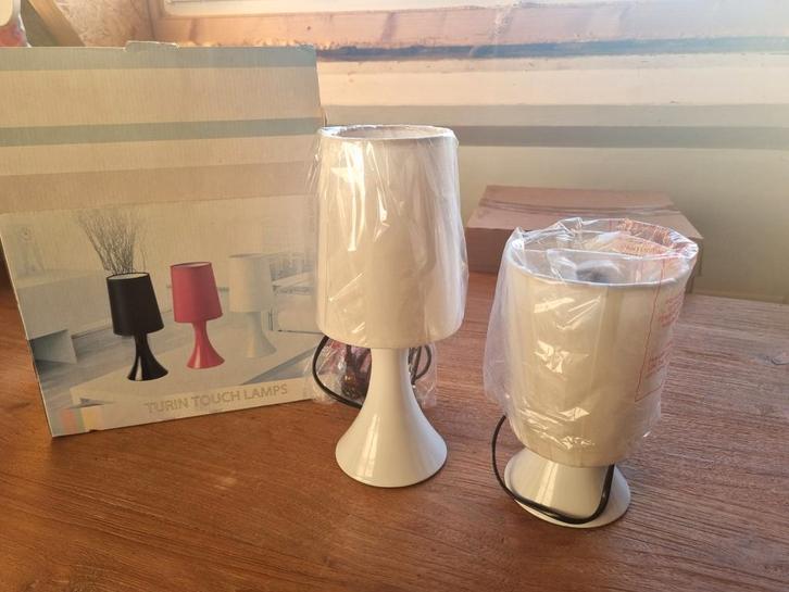 Set van 2 Turin Touch Lampjes - Nieuw in Doos, Huis en Inrichting, Lampen | Tafellampen, Nieuw, Minder dan 50 cm, Kunststof, Stof