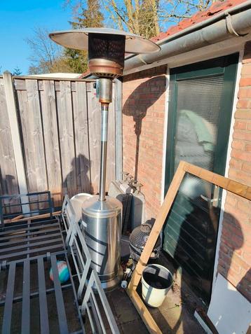 Terrasheater | Gas heater | Gasfles beschikbaar voor biedingen