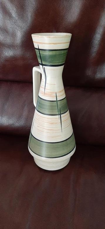 Vintage West Germany Vaas beschikbaar voor biedingen