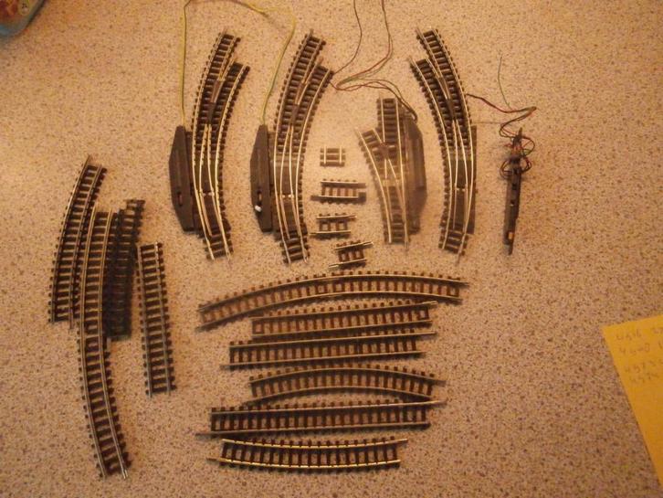 Minitrix rails en wissels, Hobby en Vrije tijd, Modeltreinen | N-Spoor, Zo goed als nieuw, Rails, Gelijkstroom, Trix, Ophalen of Verzenden