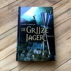 Grijze Jager, Boeken, Ophalen of Verzenden, Gelezen, John Flanagan