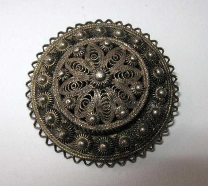 Scandinavische antieke zilveren knoopjes broche (6144-1854), Sieraden, Tassen en Uiterlijk, Antieke sieraden, Broche, Zilver, Ophalen