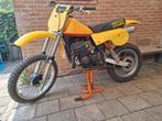Suzuki rm 400