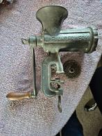 Antieke Alexanderwerk vleesmolen nr. 10, Ophalen