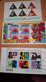 Velletjes Kinderpostzegels 1985,1992 en 2007., Postzegels en Munten, Ophalen of Verzenden, Nederland