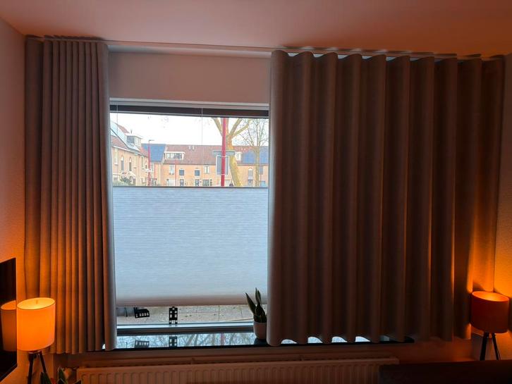 Gordijnen - als nieuw!, Huis en Inrichting, Stoffering | Gordijnen en Lamellen, Zo goed als nieuw, 150 tot 200 cm, 200 cm of meer