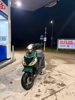 Piaggio zip 50cc, Fietsen en Brommers, Scooters | Piaggio, Ophalen, Maximaal 45 km/u, Zip, Zo goed als nieuw