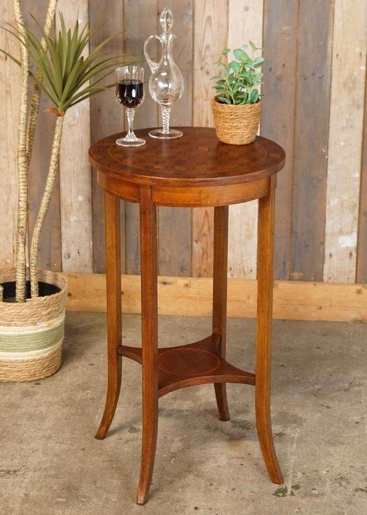 Oud antiek bijzettafeltje fineer 'kubussen' draaibaar blad, Antiek en Kunst, Curiosa en Brocante, Ophalen of Verzenden