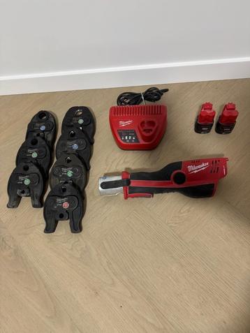 Milwaukee M12 HPT perstang beschikbaar voor biedingen
