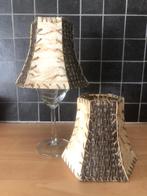 2 lampenkapjes, varkensleer, klemkapje, vintage, brocante, Huis en Inrichting, Lampen | Lampenkappen, Minder dan 25 cm, Rond, Ophalen of Verzenden