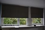 Twee rolgordijnen grijsbruin, Ophalen, Gebruikt, Bruin, 150 tot 200 cm