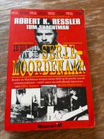 In de huid van de seriemoordenaar - Robert K. Ressler, Boeken, Thrillers, Ophalen of Verzenden, Gelezen, Nederland