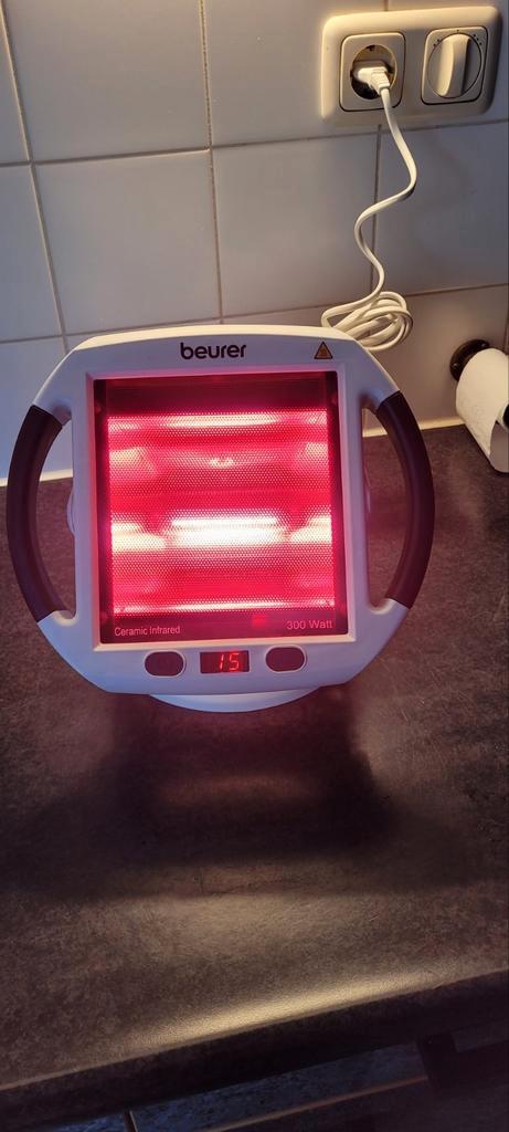 Beurer IL 50 Infraroodlamp, nu 25 euro, Witgoed en Apparatuur, Persoonlijke-verzorgingsapparatuur, Zo goed als nieuw, Ophalen of Verzenden