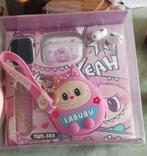 Set met horloge, AirPods & portemonnee Labubu, Ophalen of Verzenden, Nieuw, Roze, Jongen of Meisje