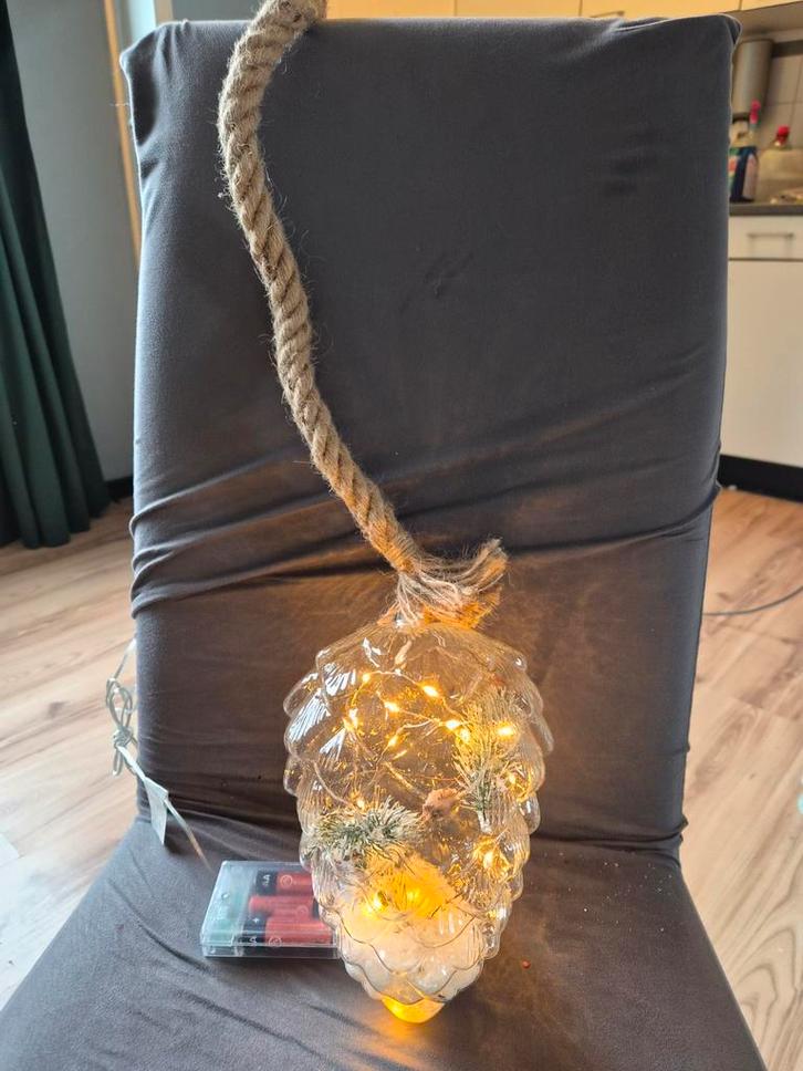 Decoratieve Kandelaar - Denappel met Touw, Huis en Inrichting, Woonaccessoires | Kandelaars en Kaarsen, Zo goed als nieuw, Kandelaar