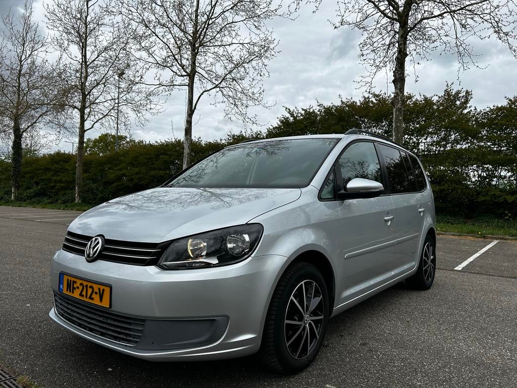 Volkswagen Touran 1.4 TSI 103KW  2011 Grijs Trekhaak, Auto's, Voorwielaandrijving, 15 km/l, 4 cilinders, 1462 kg