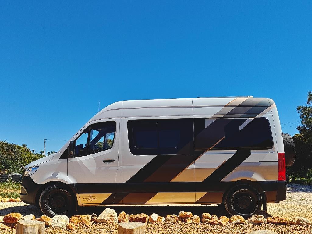 Caravans And Camping Mercedes