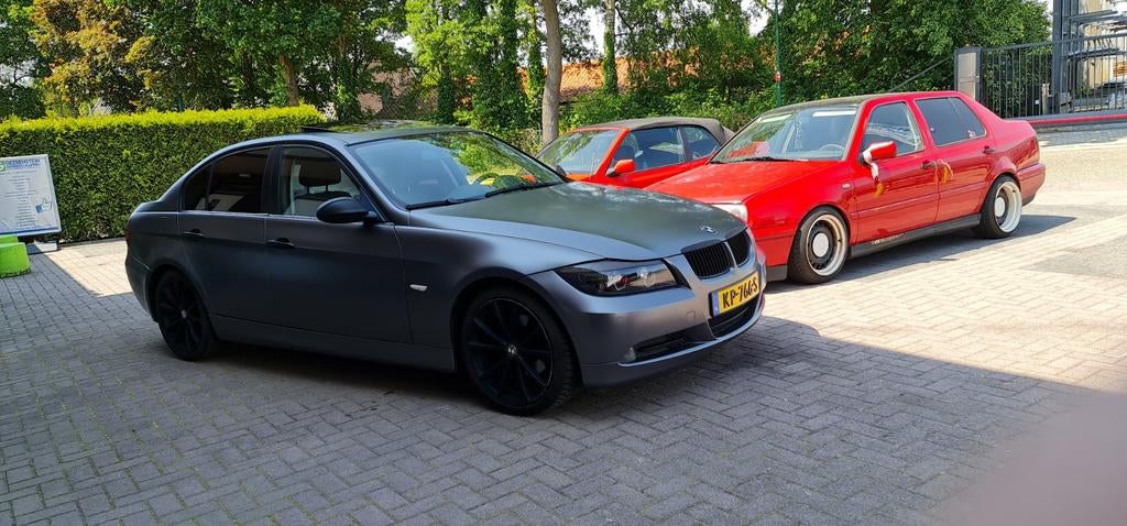 BMW 320i e90, 4 cilinders, Zwart, Handgeschakeld, Particulier