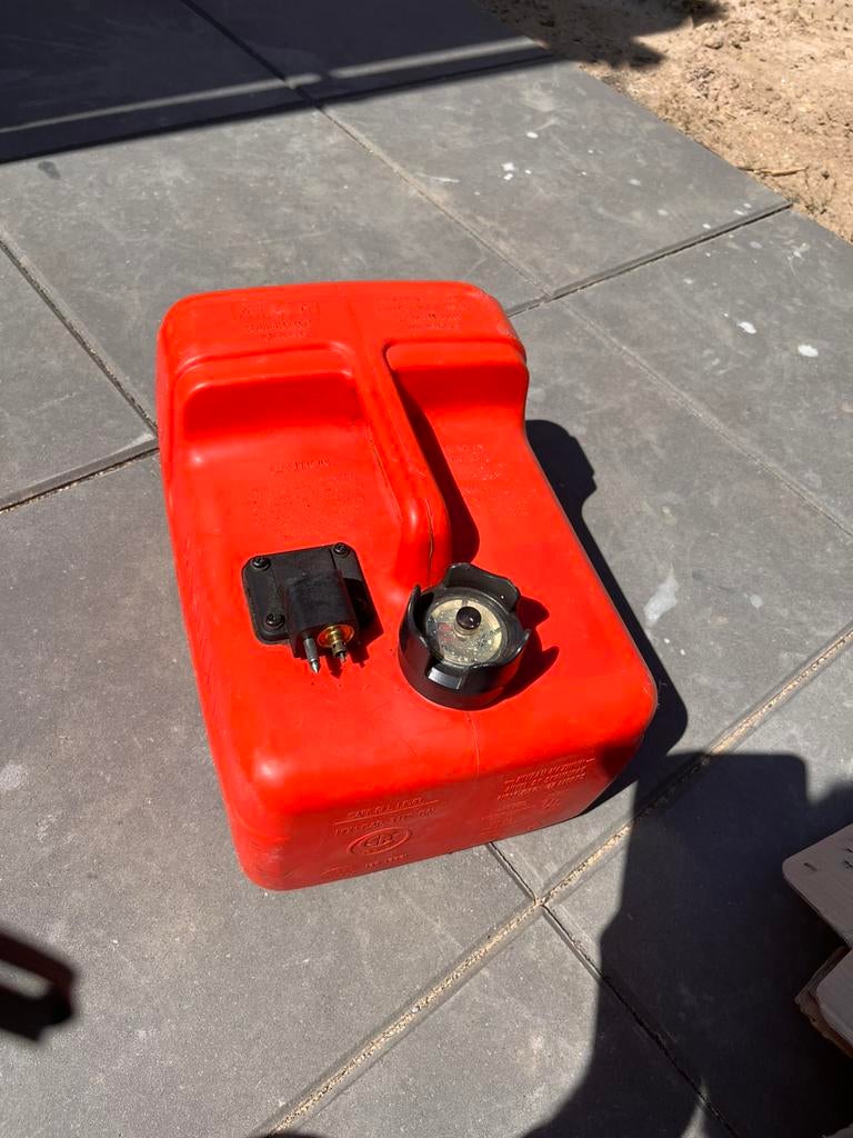 12 liter Yamaha tank, Ophalen of Verzenden, Zo goed als nieuw, Motor en Techniek, Motorboot