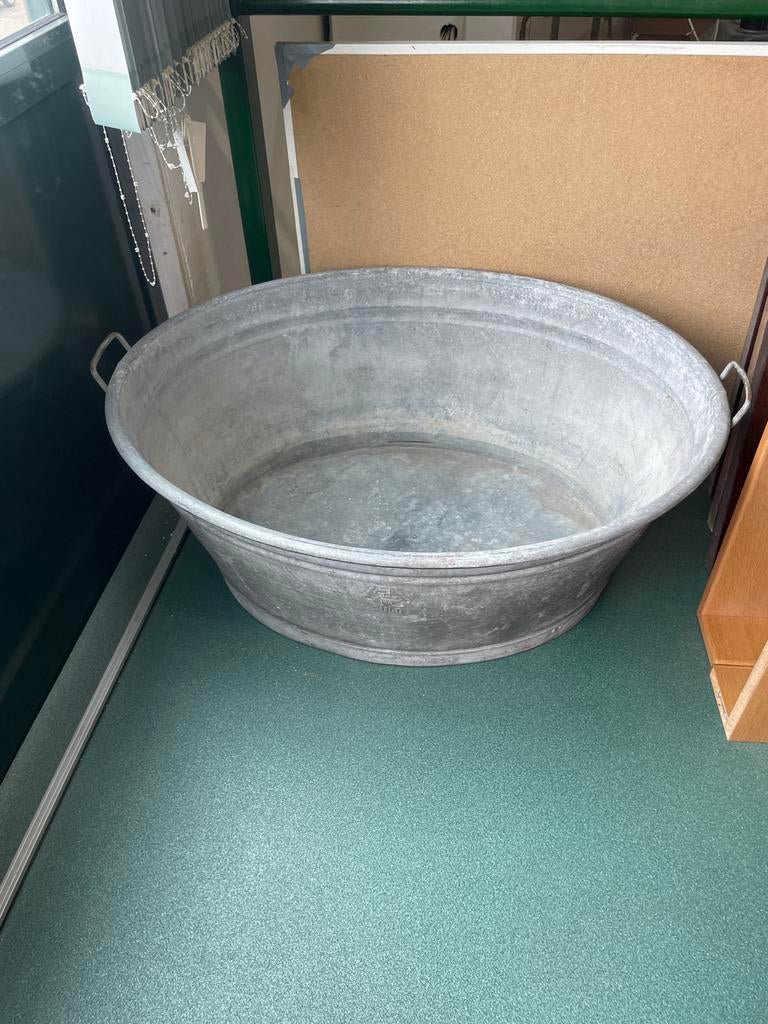 Hele grote zinken teil, Ophalen, Zo goed als nieuw, Ovaal